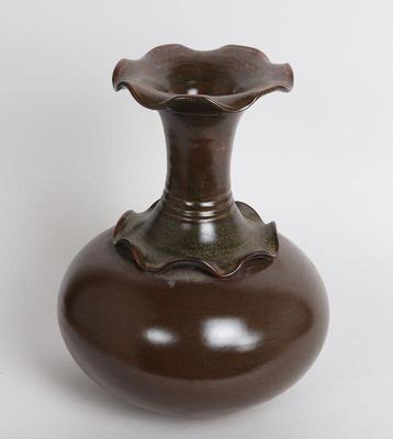 Lot 317 chinese brown glazed scalloped rim vase