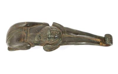 Lot 280 chinese bronze buddha belt hook
