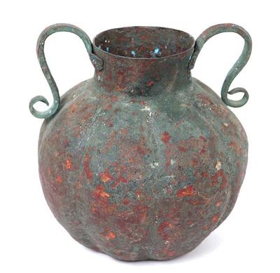 Lot 342 old bronze gourd form vessel