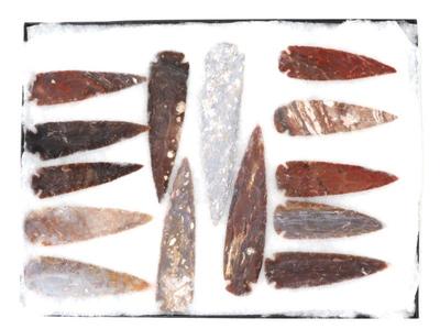 Lot 50 fantastic group of 14 spear arrowheads