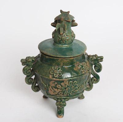 Lot 312 chinese green glazed censer