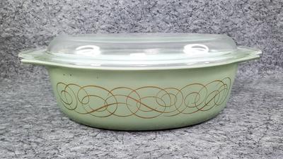 Rare Pyrex 1962 Promotional Pattern "Golden Scroll" Oval Casserole with Lid