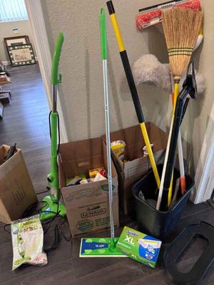 Mops cleaning supplies