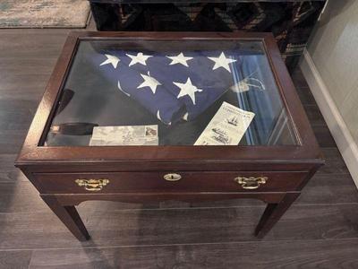 Display table w us flag