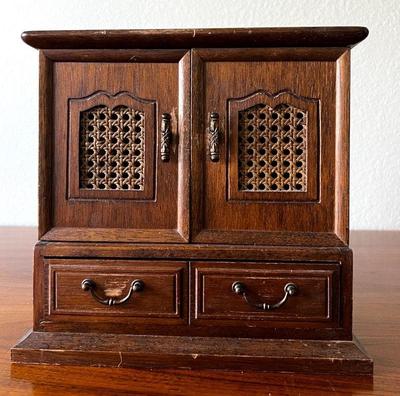 Small wooden jewelry box made in japan