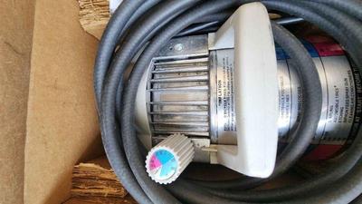 Portable air compressor