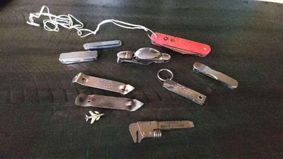 Vintage pocket knife collection