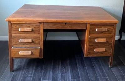 Solid oak desk