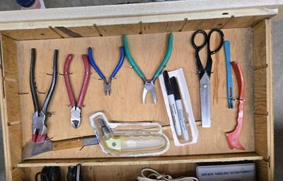Pliers