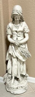 Decor and Statues