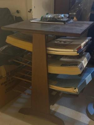 MCM Magazine rack