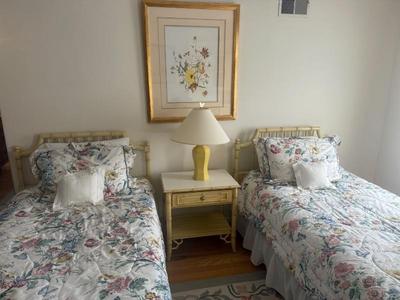Thomasville Headboards & Side Table