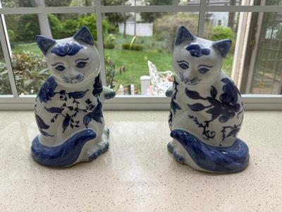 Blue & White Cats 9.5”h