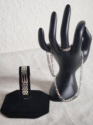 Silver Tone Necklace & Bracelet 