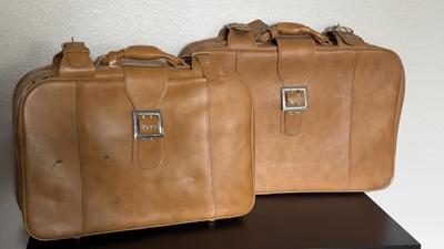 2 Vintage  Three Star Tan Color 3 Strap  Luggage (medium  And Large) 