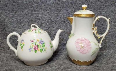 Vintage floral teapots