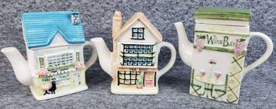 Novelty ceramic teashop and wine bar teapots
