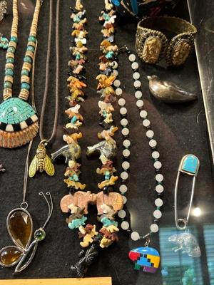 Sale Photo Thumbnail #266