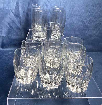 7 Anchor Central Park 4” Tall And 6 Glasses 6” Tall