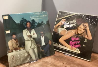 Larry And The Gatlin Brothers Band And Eroll Corner