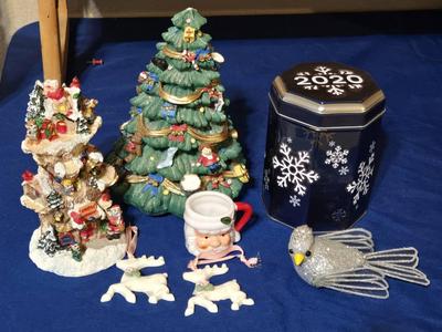 Christmas Musical Boxes And Other Goods