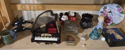 Piano Music Boxes And Figureines