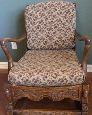 Vintage Feudal Oak Lounge Chair