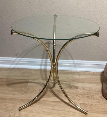 Glass Top Color Gold Stand
