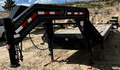 Gooseneck Flatbed Trailer