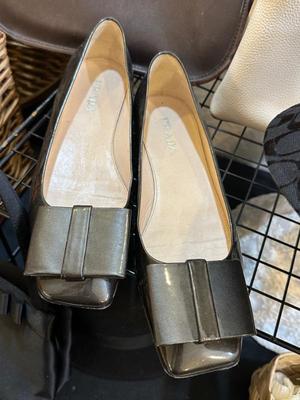 Sale Photo Thumbnail #422