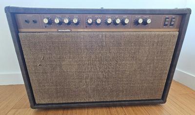 ACOUSTIC MODEL G60 212 AMPLIFIER WORKING