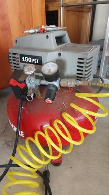PORTER CABLE 150 PSI COMPRESSOR 