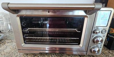 BREVILLE SMART OVEN/AIR FRYER PRO MODEL BOV900
