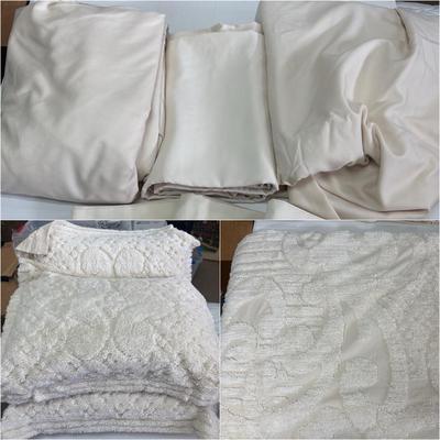 Ashton Collection By Better Threads King Ivory Comforter & Pillow Shams