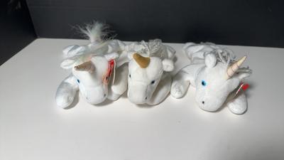 3 Variations Of Mystic the Unicorn All Dated 1993, One W/PVC Pellets