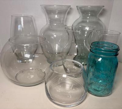 Assortment Of Glass Vases 