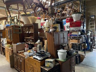 Estate sale photo