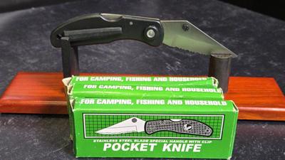 Folding Lockback Knife Serrated (3 pack)