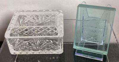 The Sixty -Fourth Legislature 1975 Glass Paperweight And it Glass And Etched  Box