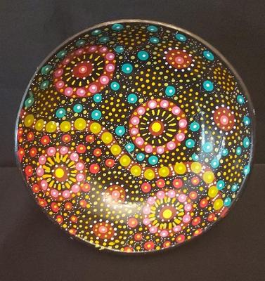 DECORATIVE HANDMADE DOT ART BOWL SIGNED BY JOSEETTE Y KERINGKE ARTS
