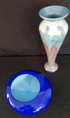 GORGEOUS ART GLASS BOWL AND VASE