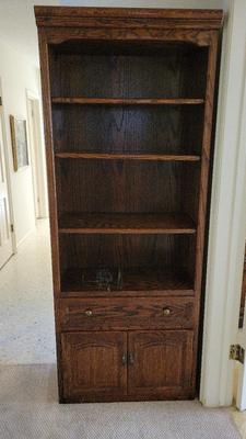 STURDY WOODEN BOOKCASE 