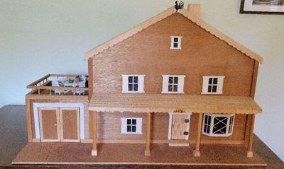 ADORABLE WOODEN DOLL HOUSE WITH FURNITURE AND ACCESSORIES 
