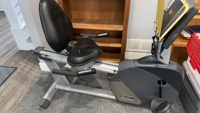 Nautilus NR2000 Recumbent Bike
