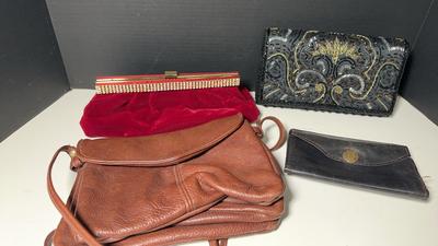 Handbags & Vintage Ladies Clutches