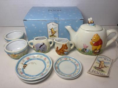 Disney’s Winnie The Pooh “Pooh and Friends” Porcelain Teaset