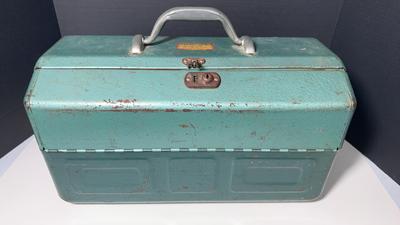 Grip Loc Vintage Metal Tackle Box