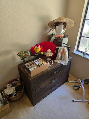 Sale Photo Thumbnail #96
