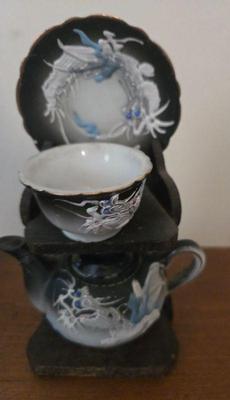 Dragon ware tea pot and cup and saucer