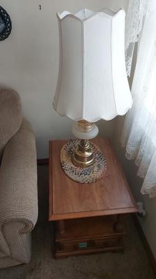 WOODEN SIDE TABLES AND LAMPS